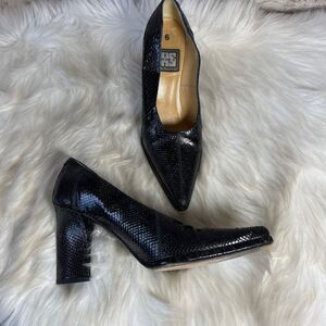 Heroes Cesare Paciotti Black Snakeskin Heels Sz 35/5